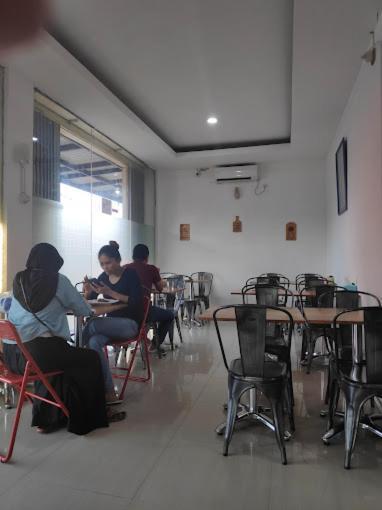 The Galton Hotel Baubau Luaran gambar